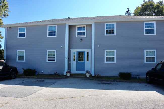 Building Photo - 1283 Ocean St