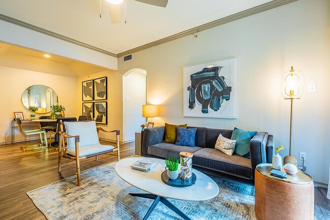 Building Photo - 13401 Metric Blvd