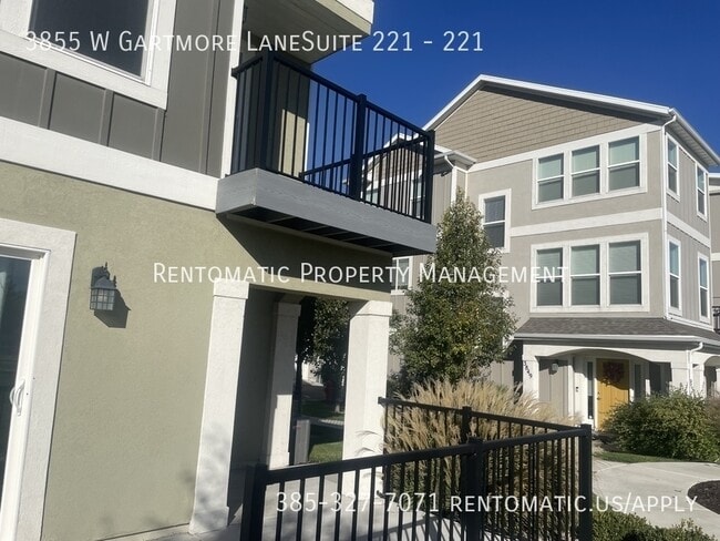 Building Photo - 3855 Gartmore Ln