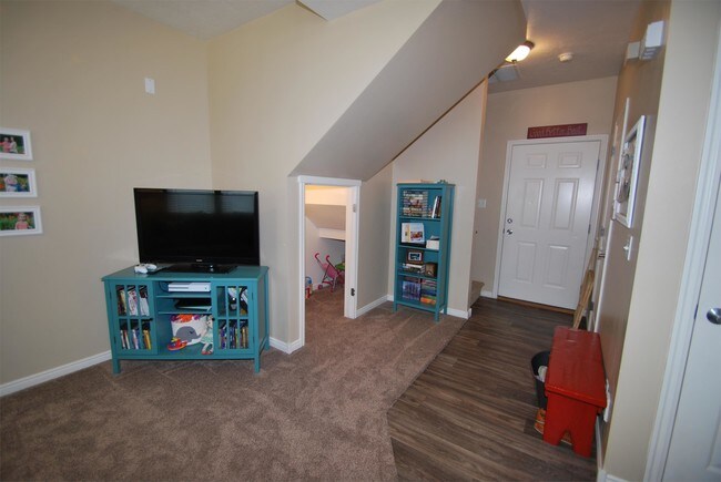 Foto del edificio - 484 W 1490 N