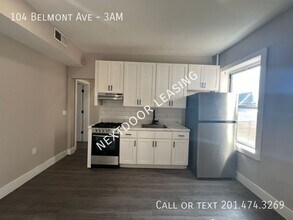Building Photo - 104 Belmont Ave