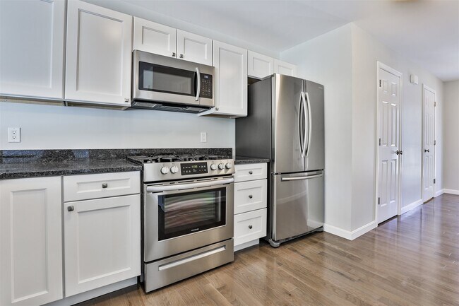 Foto del edificio - 181 Knollwood Way