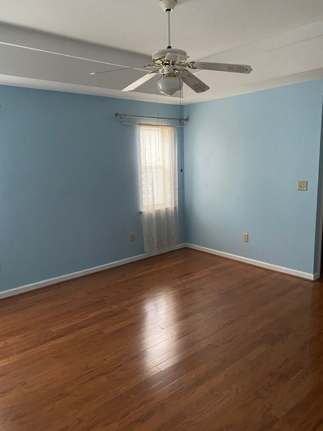 Building Photo - Single family home located in North View Subdivision Coming Mid April!