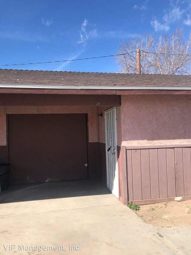 Primary Photo - 11621 Lee Ave