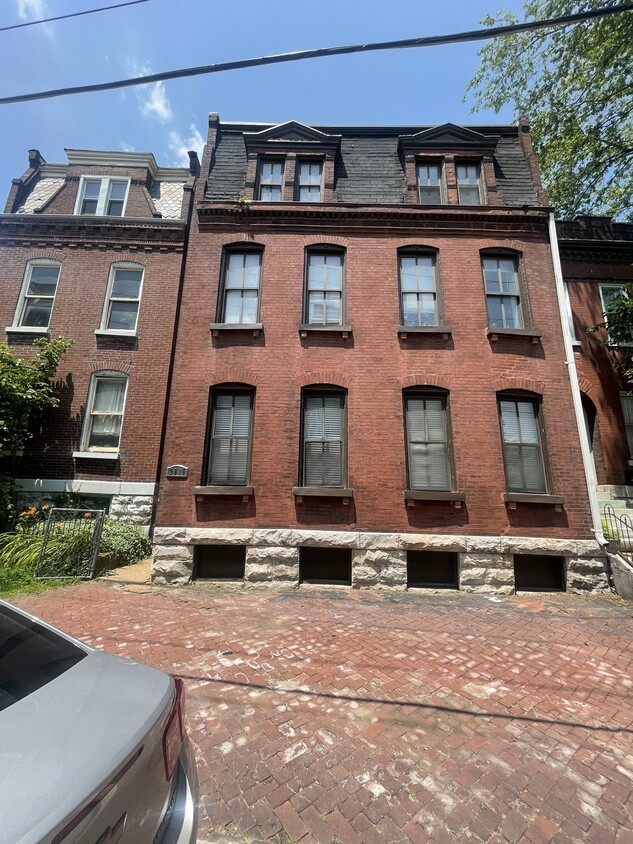 Primary Photo - 2511 S 9th St.