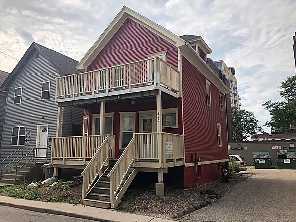 Foto principal - 549 Conklin Pl