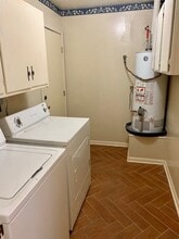 Building Photo - 16215 Rill Ln