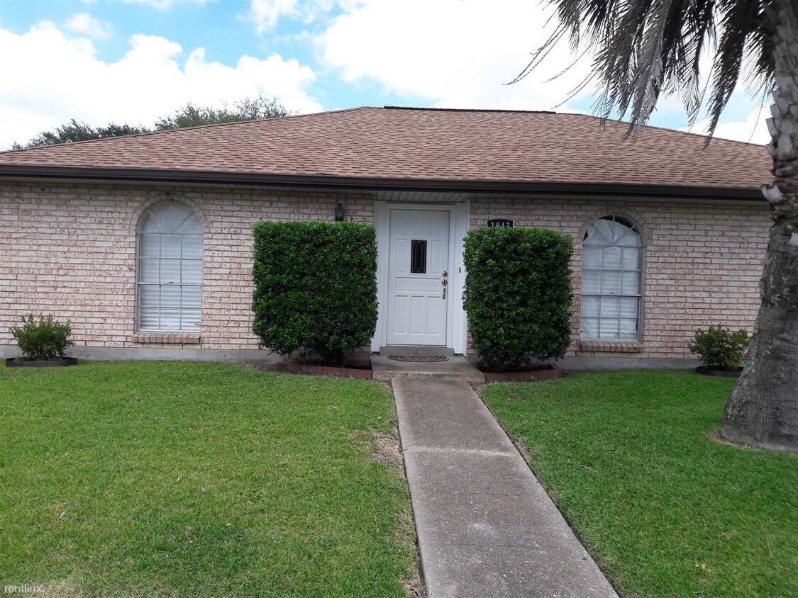 Foto principal - 1043 Price Dr
