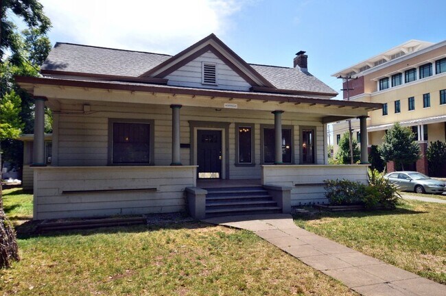 Foto del edificio - 206 Hazel St