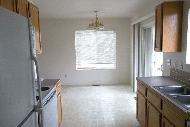 Foto del edificio - Bright & Inviting Wellington Townhome
