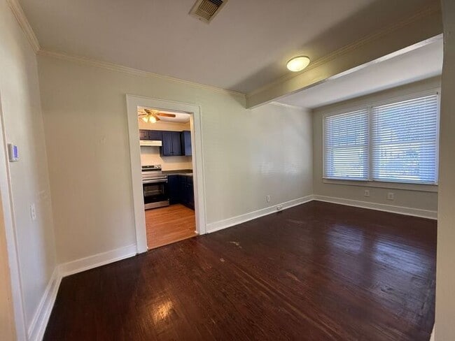 Building Photo - Pensacola - East Hill - 3 bedroom, 1 bathroom