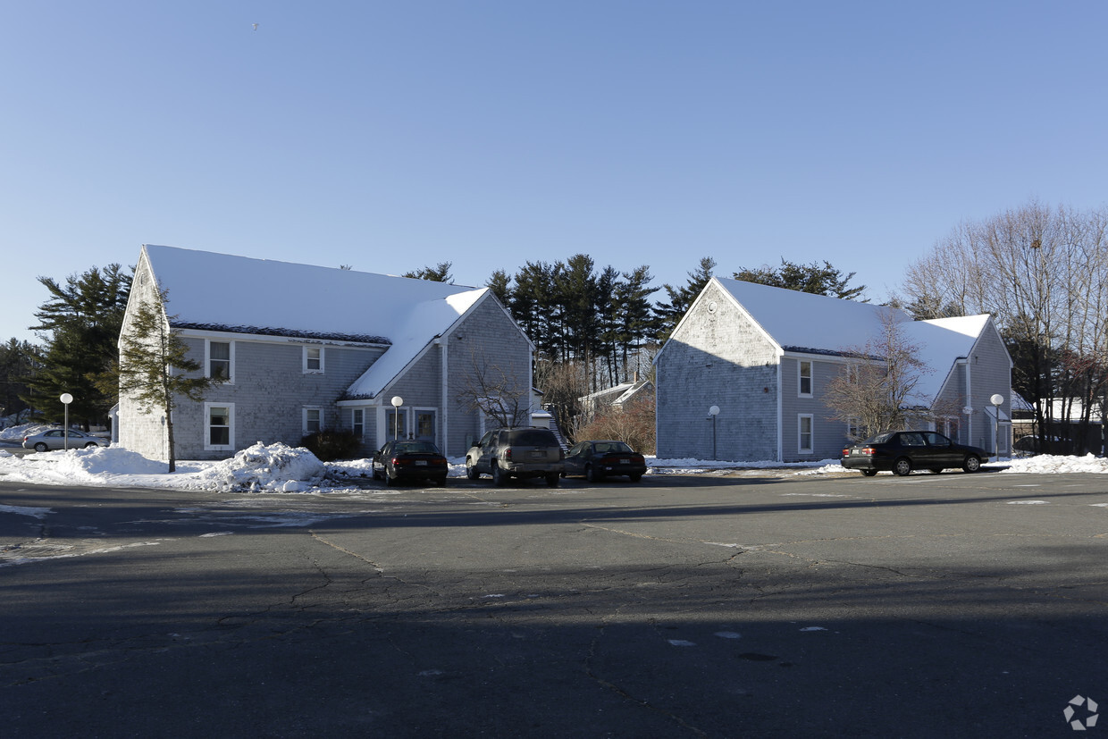 Meadow Creek - Meadow Creek Apartments