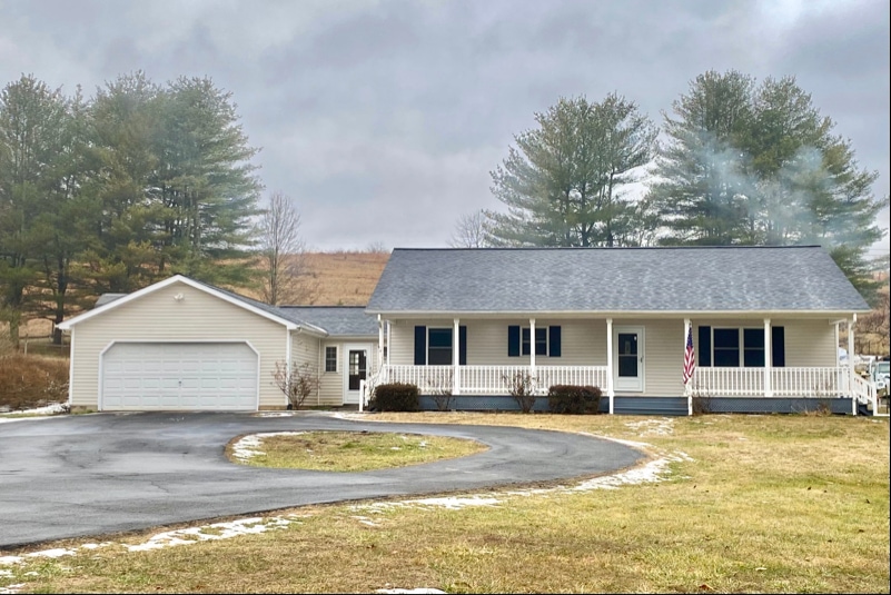 Primary Photo - 410 Nace Rd