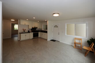 Building Photo - 4494 Sierra Dr