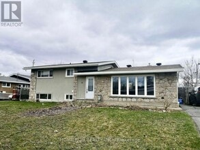 Building Photo - 71 Ashburn Dr