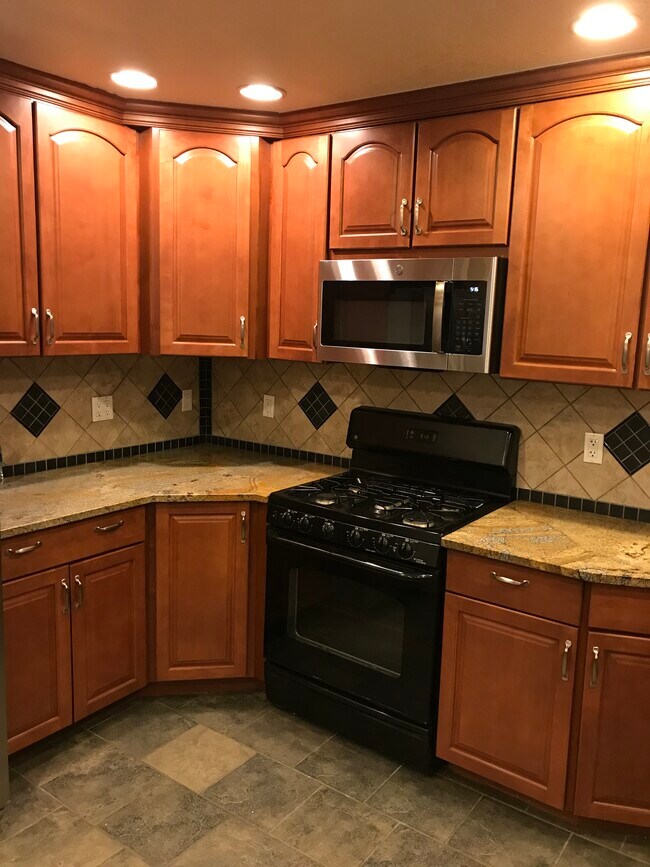 7668 Upham St, Arvada, CO 80003 House Rental in Arvada, CO