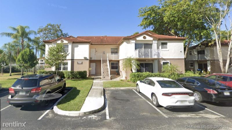 Primary Photo - 11201 SW 13th St