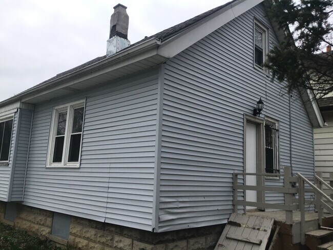 Foto del edificio - 3 Bedroom Single Family Home