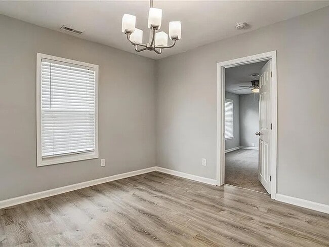 Building Photo - 5918 Anderson Ave