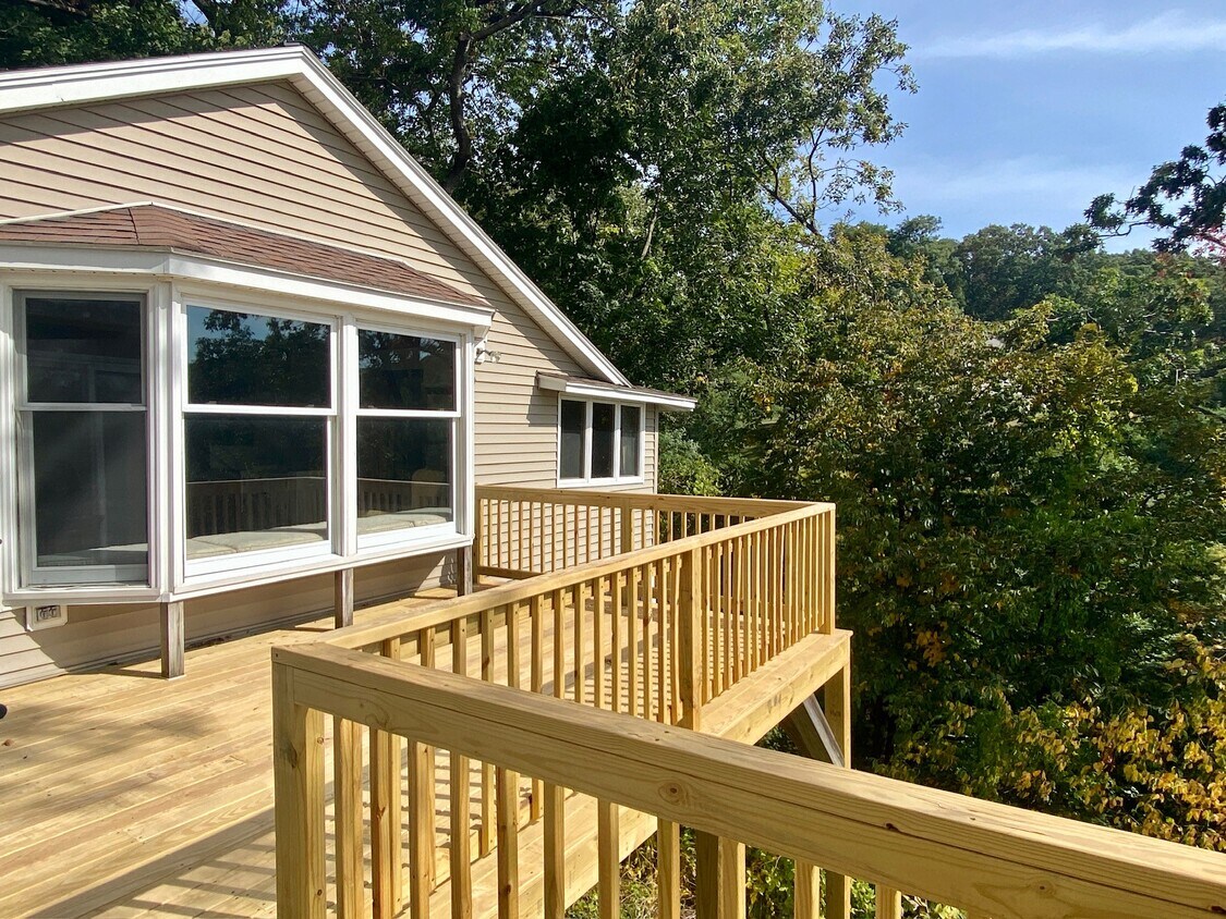 Foto principal - 67 Glenwood Dr