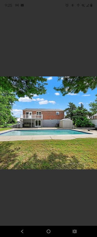 Foto principal - 7710 Blue Grass Rd
