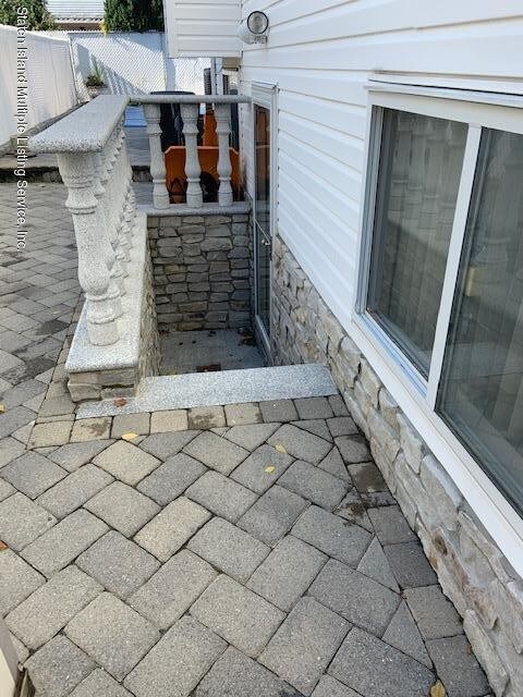 Building Photo - 644 Rockaway St