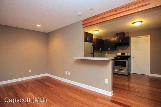 Foto principal - 7350 SW Barbur Blvd