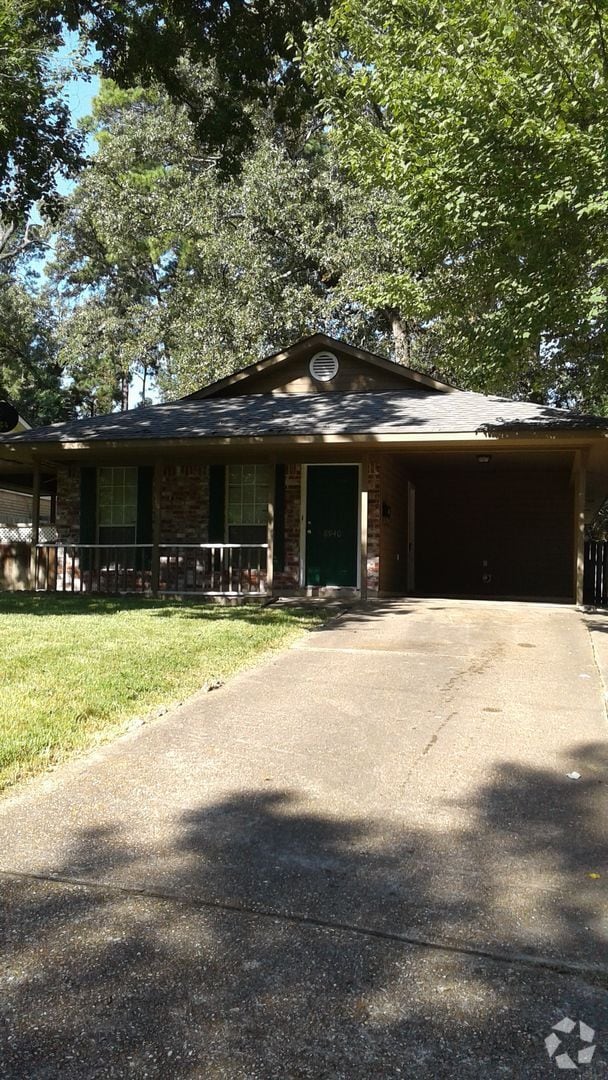 Building Photo - 8940 Torento Ln