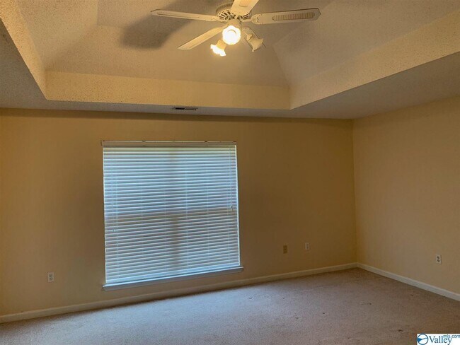 Building Photo - 117 Arrowhead Trail