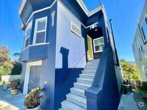 Building Photo - 274 Crescent Ave