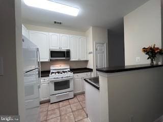 Building Photo - 2651 Park Tower Dr