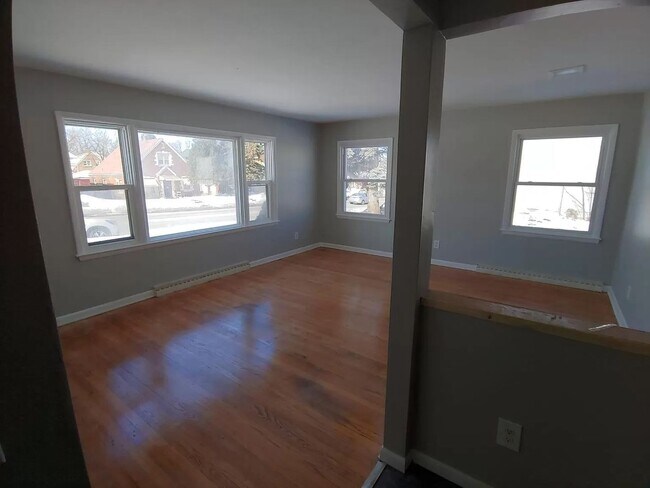 Foto del edificio - 3266-3268 N 35th St