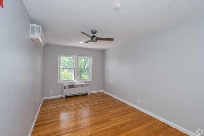 Interior Photo - Aster Place
