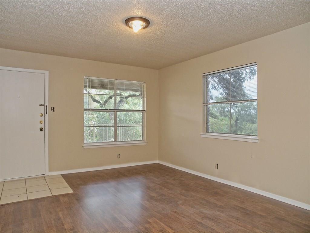 Foto del edificio - 509 Cedar Dr