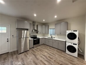 Building Photo - 439 W Colorado Blvd