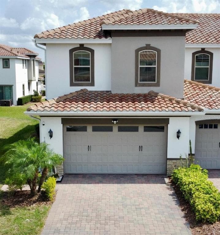 Foto principal - 14049 Millington St