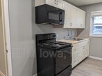 Primary Photo - 105 Ludland Dr