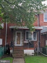 Building Photo - 2758 Plainfield Rd