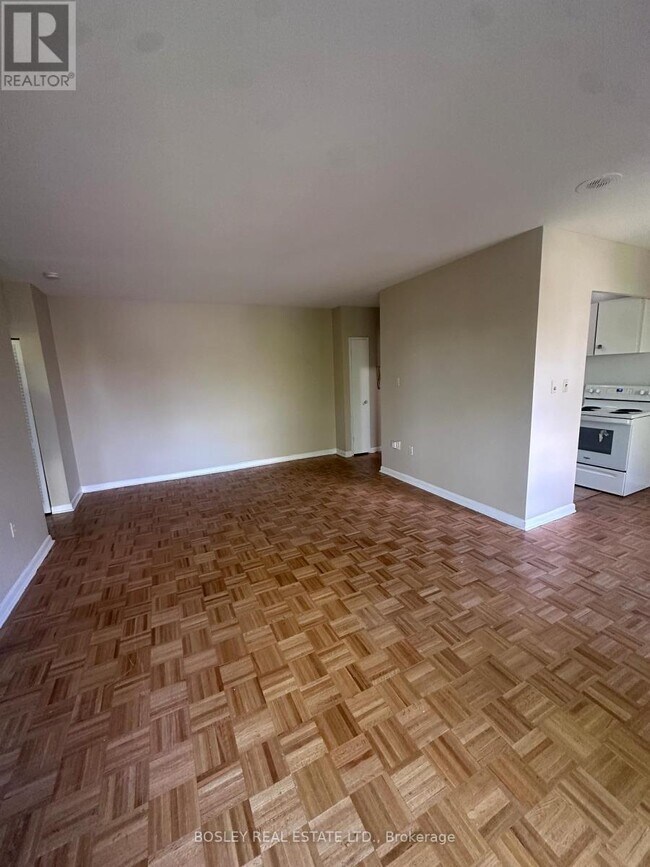 Photo du bâtiment - 601-972 EGLINTON Ave