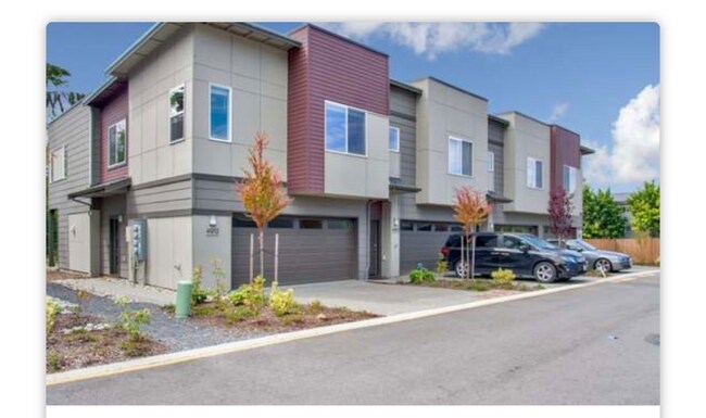 Building Photo - 4912 Courtyard Ln