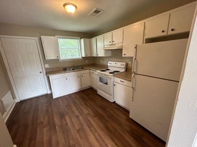 Foto del edificio - 1304 Pecan Court, Unit 1304