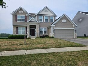 Building Photo - 575 Chariot Way