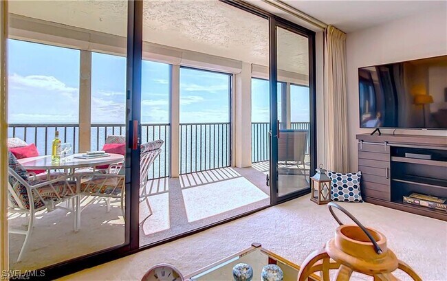 Foto del edificio - 10851 Gulf Shore Dr