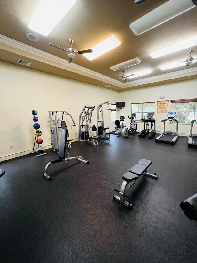 Foto del edificio - 6521 Emerald Dunes Dr