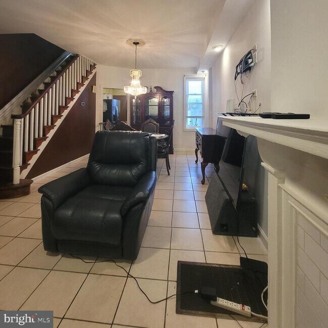 Foto del edificio - 3458 N 3rd St