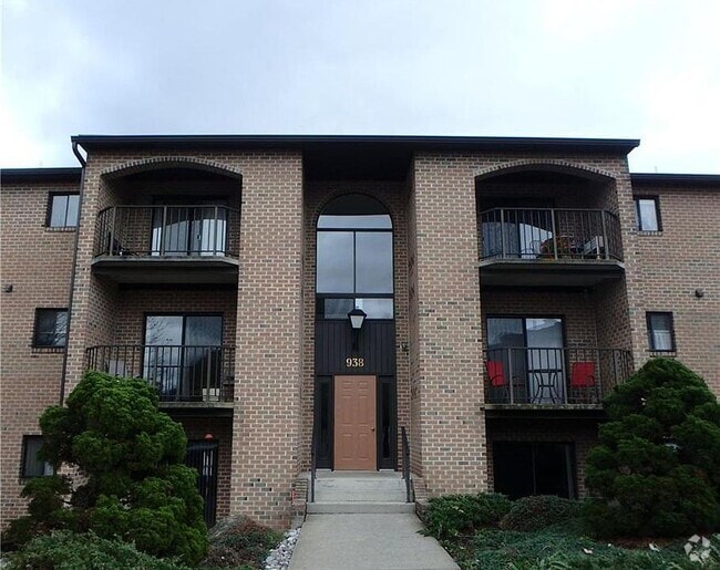 Clearview Manor Condominiums Apartments under 3,000 Allentown, PA