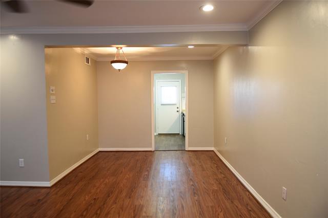 Foto del edificio - 10232 Regal Oaks Dr