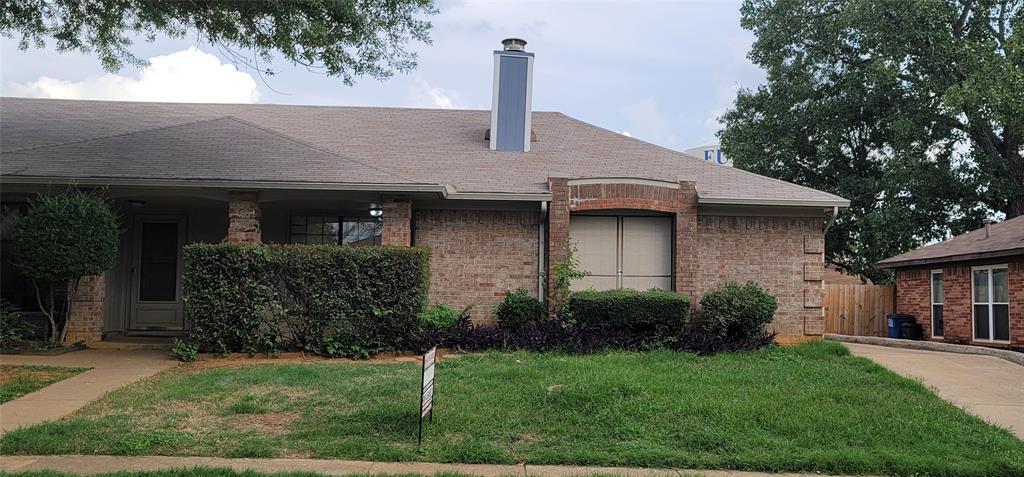 Foto principal - 2904 Hilltop Dr