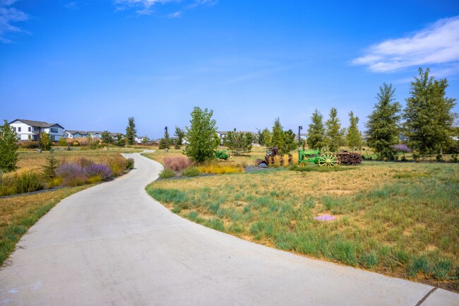 Building Photo - 1810 Tree Grove Dr
