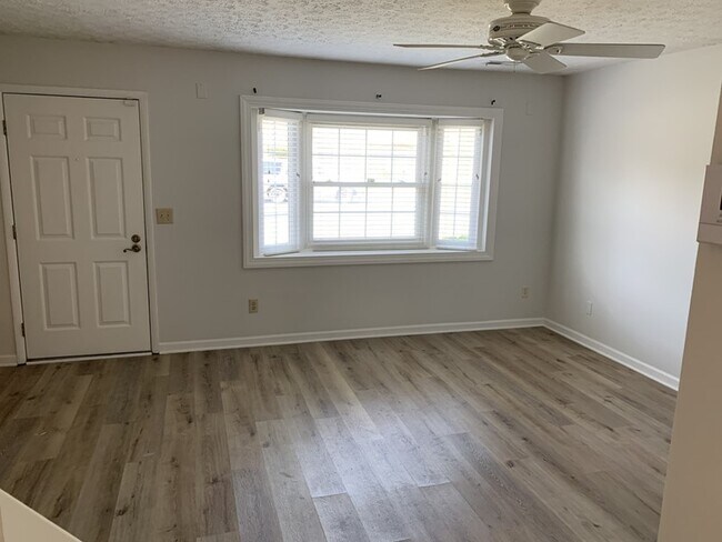 Building Photo - Safety and Comfort Many Renovations